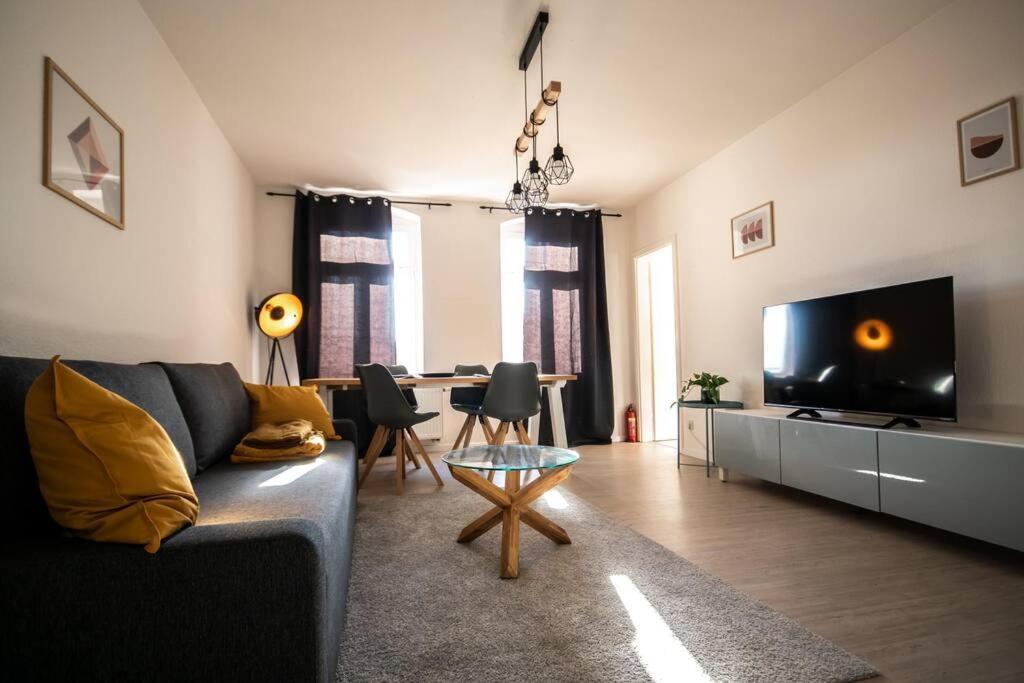 Super Lage Modern Boxspringbett *Netflix* Wlan* Apartment Chemnitz Ngoại thất bức ảnh