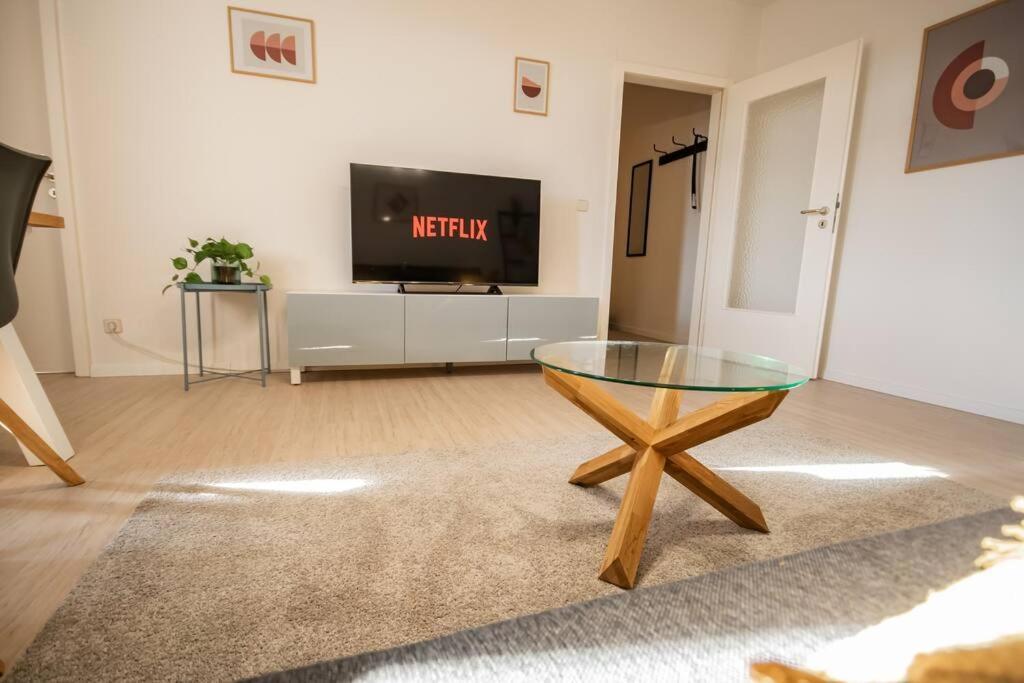 Super Lage Modern Boxspringbett *Netflix* Wlan* Apartment Chemnitz Ngoại thất bức ảnh