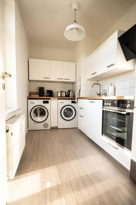 Super Lage Modern Boxspringbett *Netflix* Wlan* Apartment Chemnitz Ngoại thất bức ảnh
